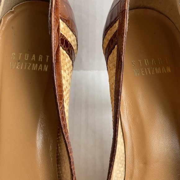 Stuart Weitzman Brown and Tan Heels - Picture 4 of 16